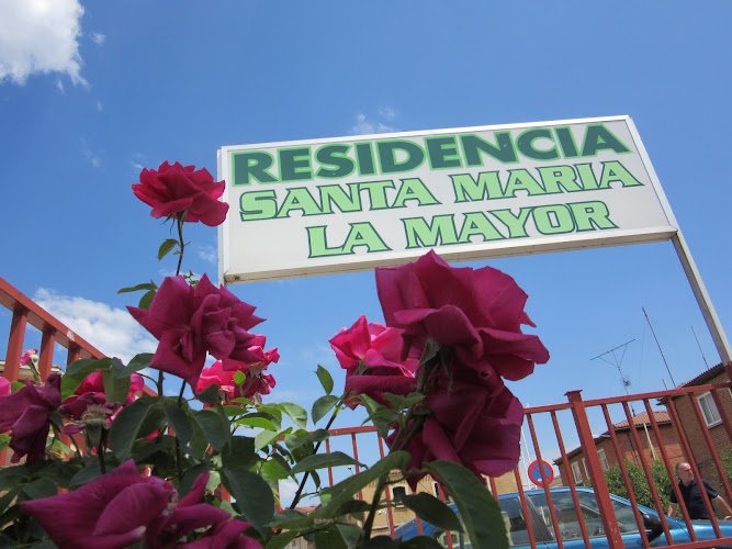 Residencia Santa María La Mayor
