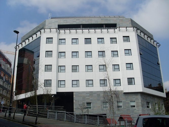 Residencia Sociosanitaria IMQ Igurco Bilbozar