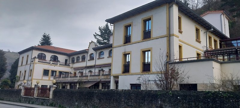 Residencia Virgen del Carbayu