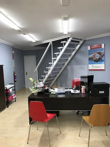 Servicio de ayuda a domicilio Asisthogar